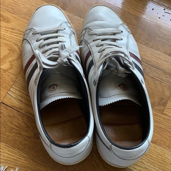MONCLER DISTRESSED SNEAKERS - Picture 14 of 14